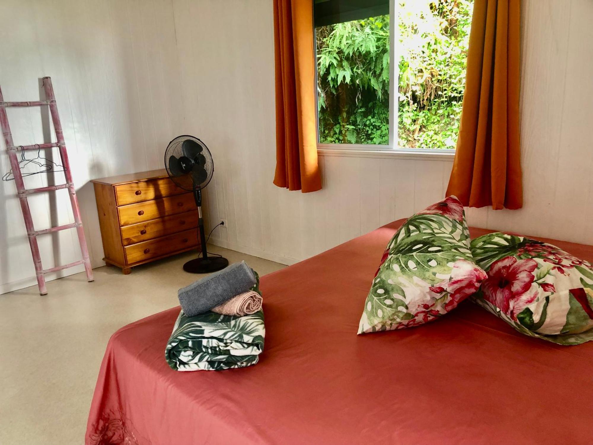 Fare Mirimiri Villa Uturoa Exterior photo